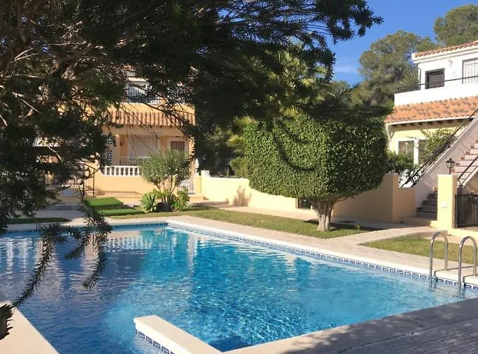 Holidayhome Villamartin Lomas Del Golf